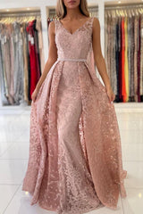 Elegant Long A-line V-neck Tulle Lace Appliques Formal Prom Dresses with Train