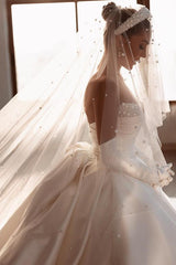 Strapless Ball Gown Long Satin Wedding Dress with Long Gloves