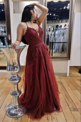 Long A-line V-neck Tulle Backless Prom Dress with Appliques Lace