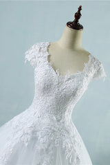 Long Ball Gown Appliques Lace Cap Sleeve Tulle Wedding Dress