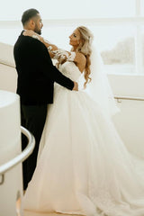 Elegant Off the shoulder Sweetheart Tulle Ball Gown Long Wedding Dress with Sleeves