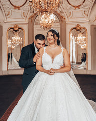 Luxury Plus Size White Ball Gown Sweetheart Tulle Long Wedding Dress with Appliques Lace