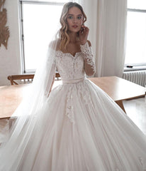Long Off the Shoulder Ball Gown Lace Tulle Wedding Dresses with Long Sleeves