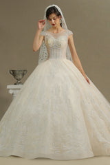 Luxury Long Ball Gown Tulle Lace Appliques Garden Wedding Dresses with Cap Sleeve