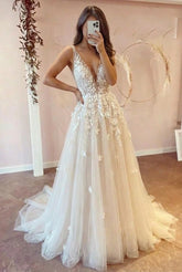 Long A-line V-neck Tulle Lace Floor Length Wedding Dresses