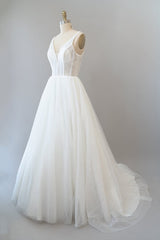 Long V-neck Open Back Sequins Tulle A-line Wedding Dress