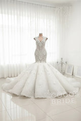 Luxury Sleeveless Open Back Long Mermaid Wedding Dress with Beads
