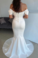Unique Mermaid Off the Shoulder Sweetheart Satin Long Wedding Dress with High Split