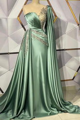 Long Mermaid Sweetheart Appliques Beading Satin Formal Dress With Side Train