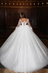 Elegant Long Ball Gown Sweetheart Lace Tulle Appliques Wedding Dress with Sleeves