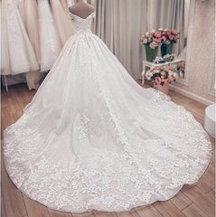 Luxury Long Off the Shoulder Ball Gown Lace Wedding Dresses