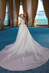 Elegant Long Sweetheart Mermaid Lace Wedding Dress with Detachable Train