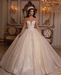 Luxury Long Ball Gown Sweetheart Sparkly Wedding Dress with Sleeves