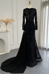 Black Long Sleeves Mermaid V-Neck Lace Formal Evening Dress with Sweep Train