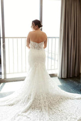 Stylish Long Mermaid Sweetheart Floral Lace Wedding Dresses