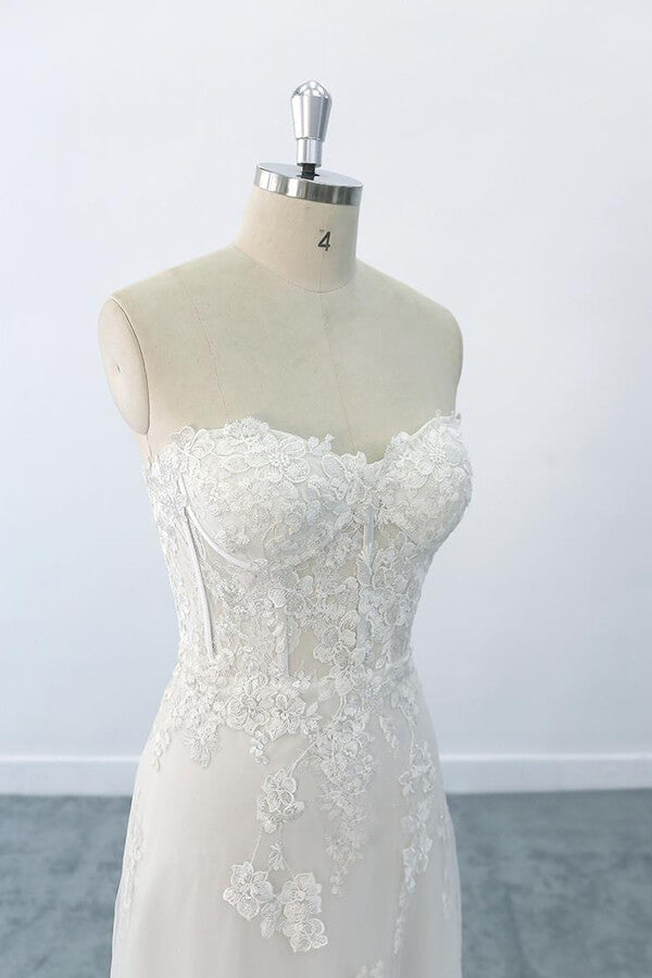 Long Sweetheart Appliques Lace Strapless Tulle Mermaid Wedding Dress