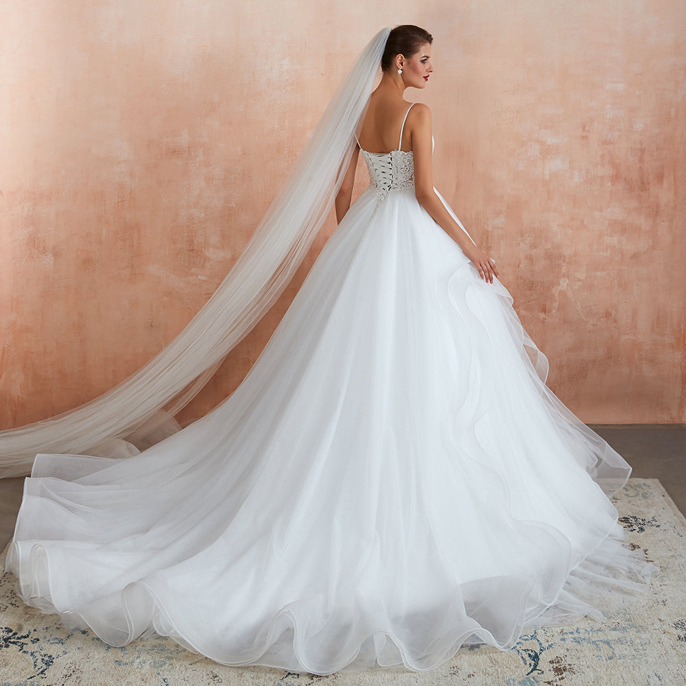Long Sweetheart Appliques Lace Tulle A-line Wedding Dress