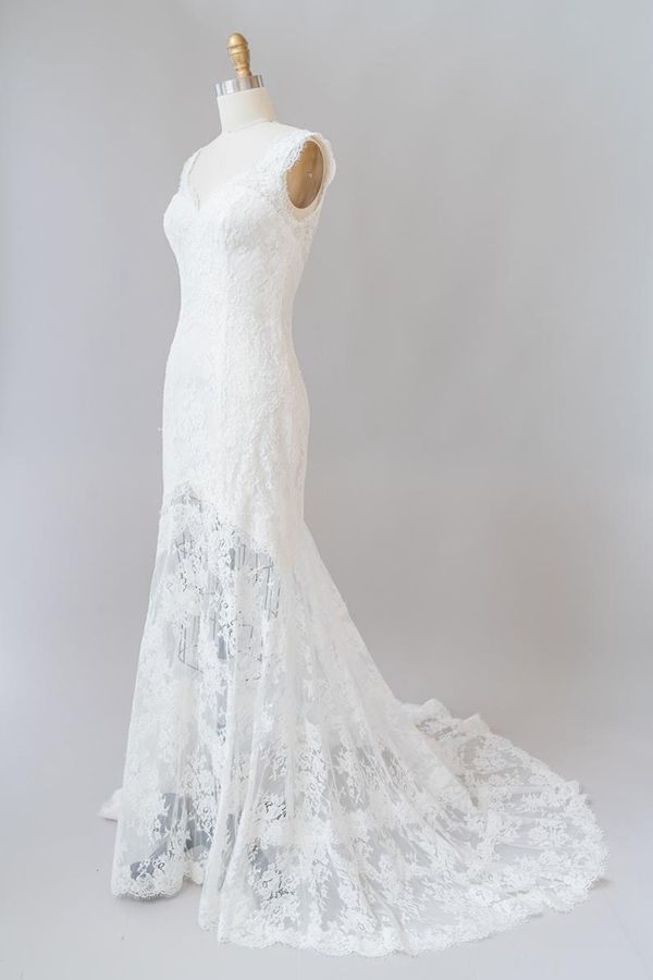 Elegant Long Sweetheart Lace Mermaid White Wedding Dress