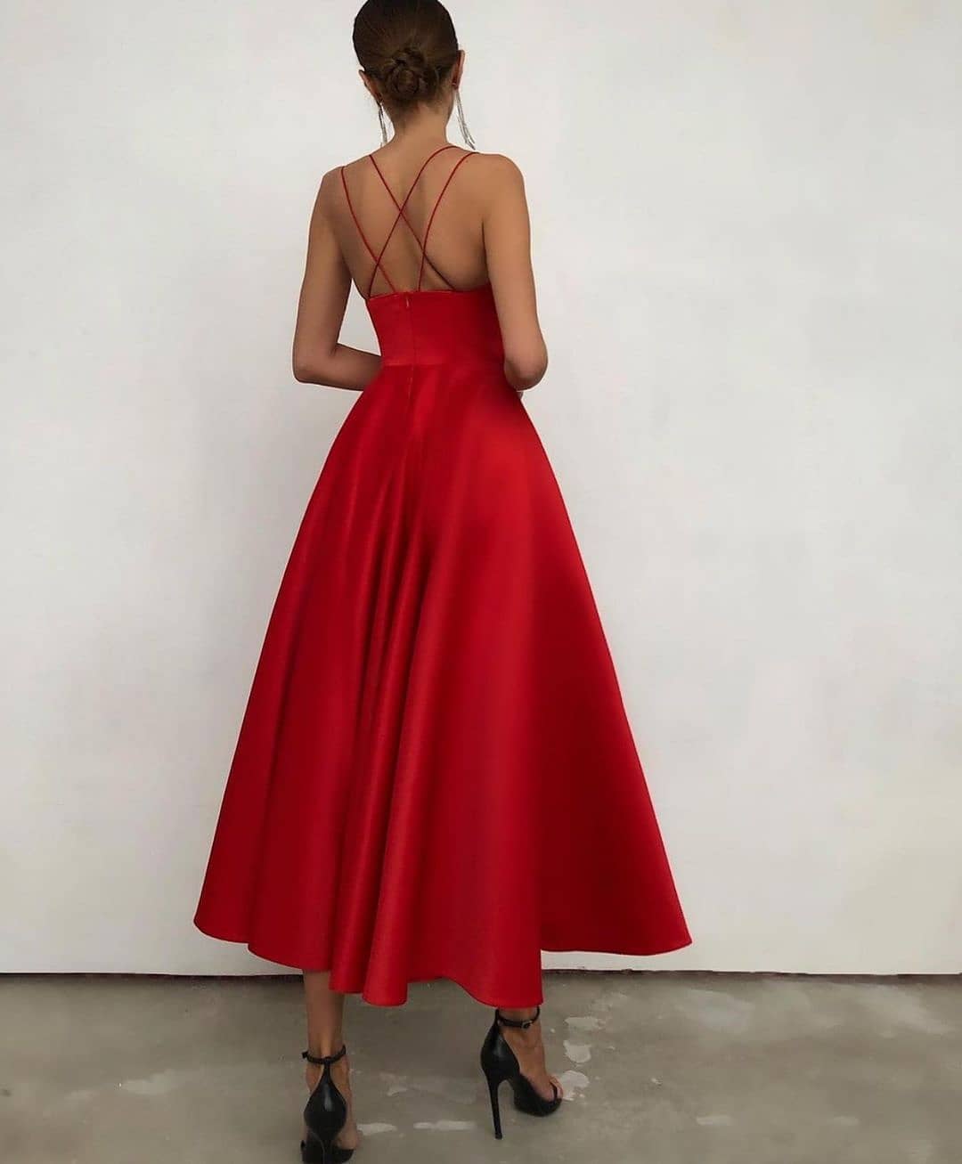 Short A-line V-neck Satin Spaghetti Straps Tea-length Prom Dress