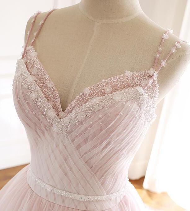 Long Spaghetti Straps Tulle A-Line Appliques Lace Floor Length Prom Dress