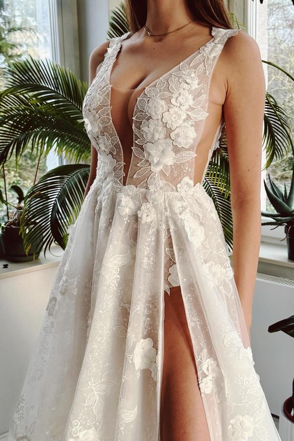 Long V Neck Open Back Tulle Front Slit Wedding Dress with Appliques Lace