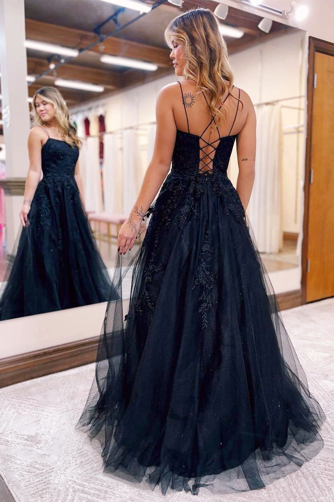 Black Long Spaghetti Straps A-Line Tulle Backless Appliques Lace Prom Dress