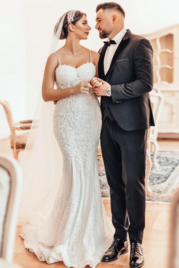 Spaghetti Straps Sweetheart White Long Mermaid Wedding Dress with Beads