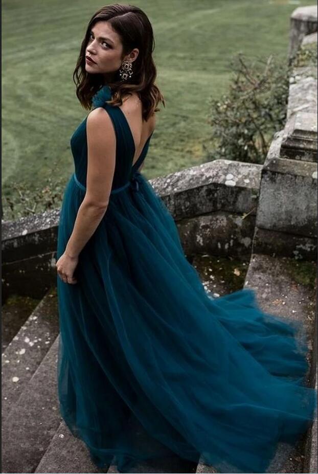 Elegant Long A-line V-neck Tulle Floor Length Prom Dress