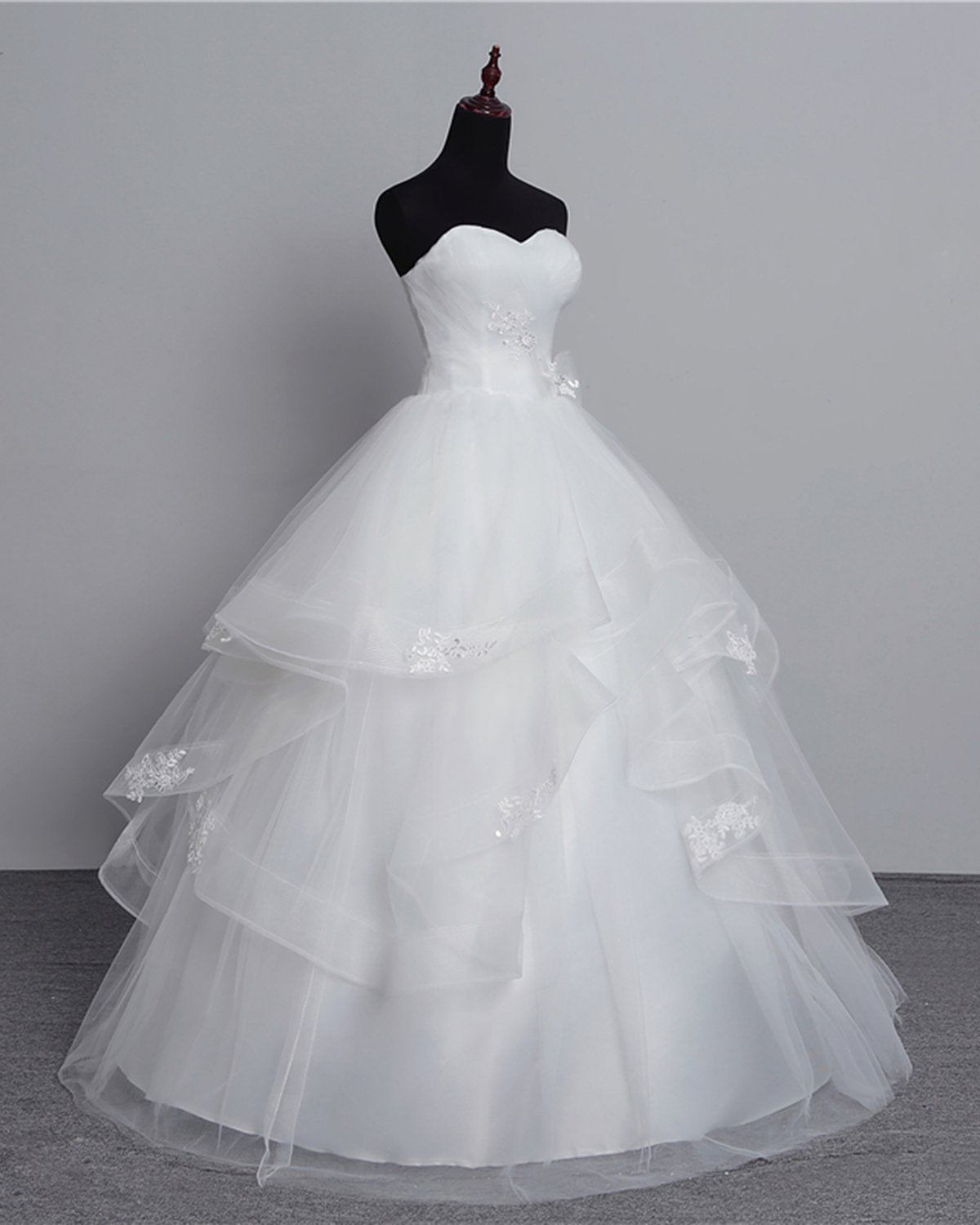 White Long Ball Gown Tulle Layered Strapless Vintage Wedding Dress