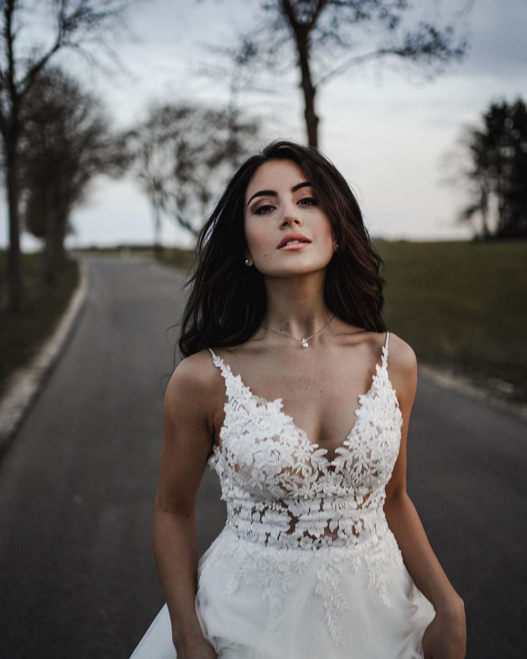 Simple Long A-line V-neck Tulle Lace Wedding Dress