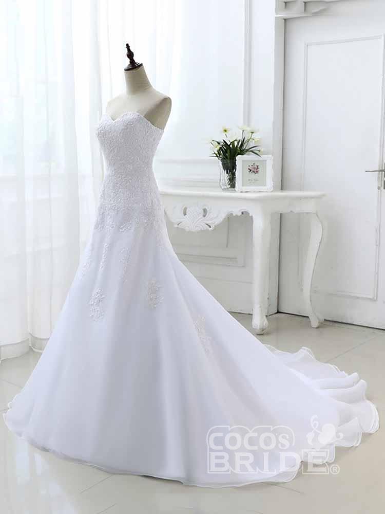 Elegant White Long Sweetheart Lace-Up A-line Wedding Dresses