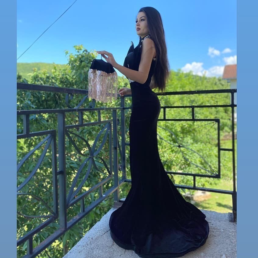 Sexy Black High Neck Appliques Lace Velvet Mermaid Formal Evening Dress With Slit