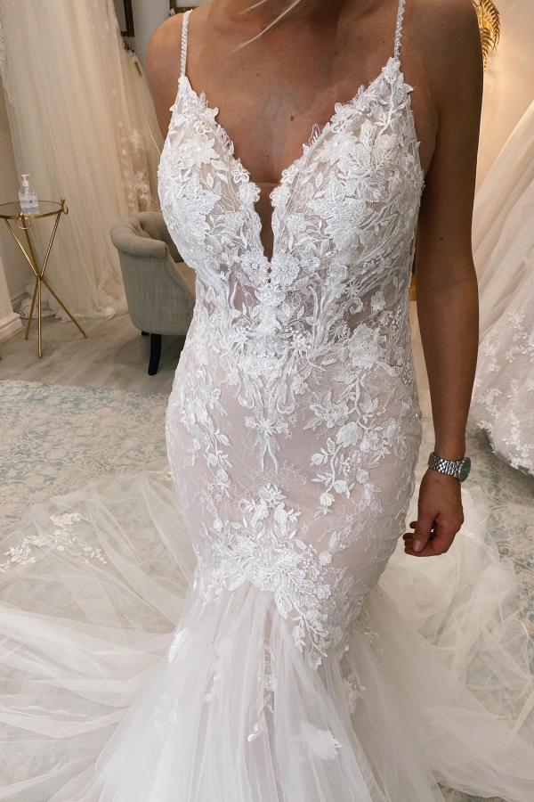 Gorgeous Long Mermaid Spaghetti Straps V-neck Tulle Lace Backless Wedding Dress