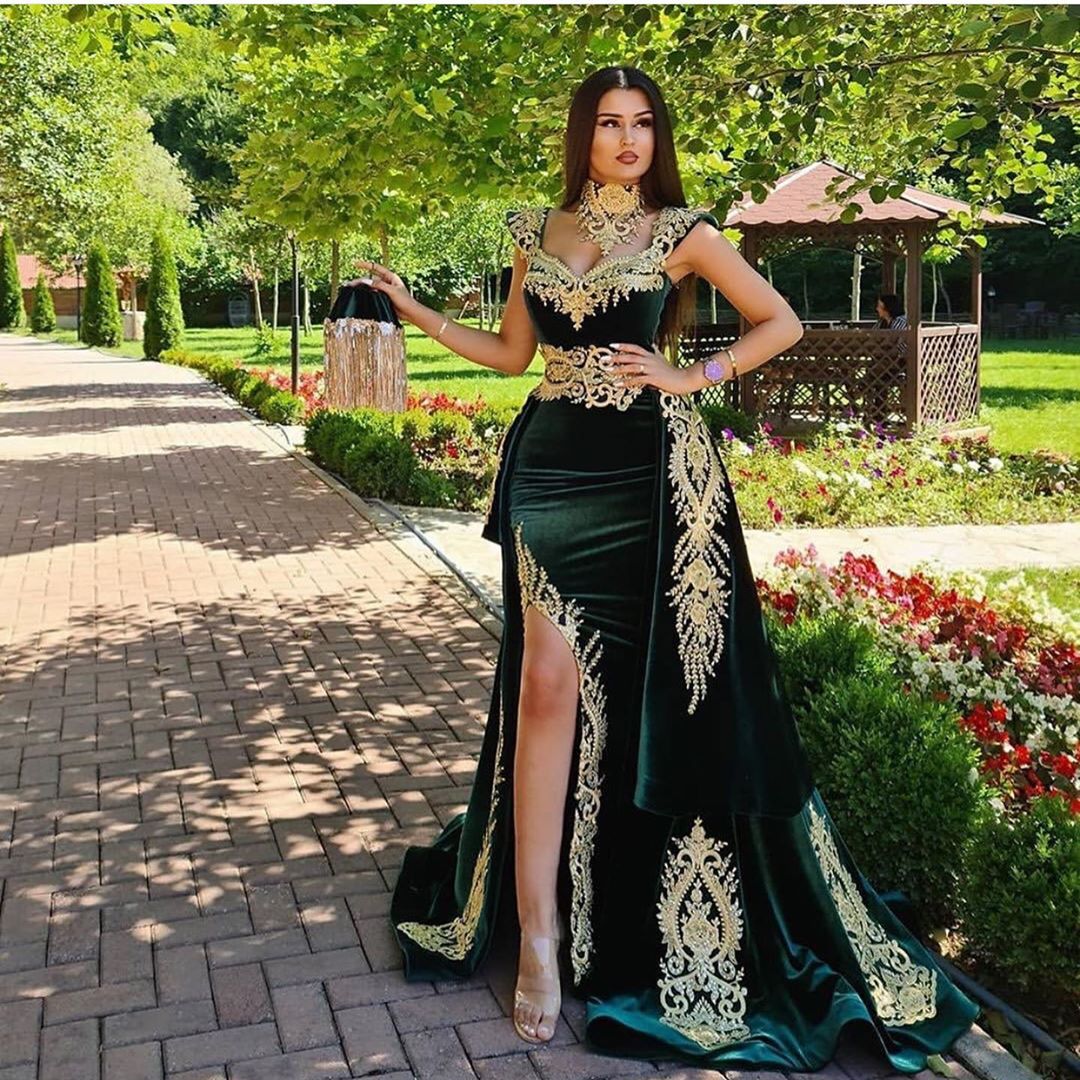 Long Mermaid Dark Green Velvet Formal Evening Dresses with Gold Lace appliques