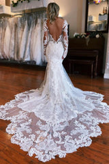 Long Mermaid Sweetheart Tulle Lace Long Sleeves Wedding Dress With Appliques