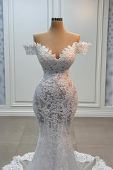 Off The Shoulder Lace Sweetheart Mermaid Long Wedding Dress