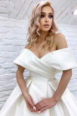 Simple Long Ball Gown Off the Shoulder Satin Backless Wedding Dresses