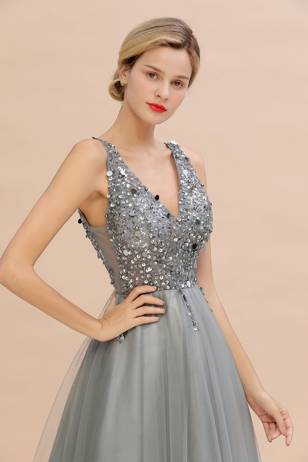 Long V-neck Tulle A-line Chiffon Beaded Formal Evneing Dress