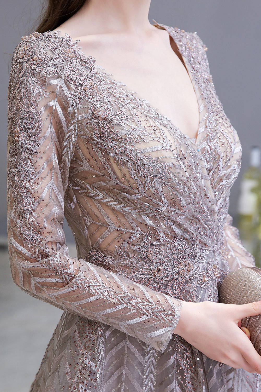 Long A-line V-neck Tulle Appliques Lace Formal Evening Dresses with Sleeves