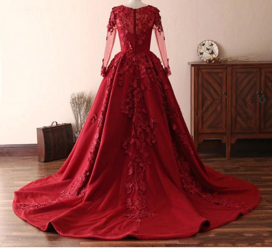 Long A-line Tulle Jewel Floral Appliques Lace Prom Dress with Sleeves