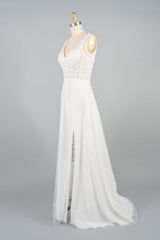 Long V-neck Appliques Lace Tulle A-line Wedding Dress with Slit