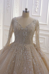 Glamorous Long Sleeve V-neck Sequin Beading Ruffles Ball Gown Wedding Dress