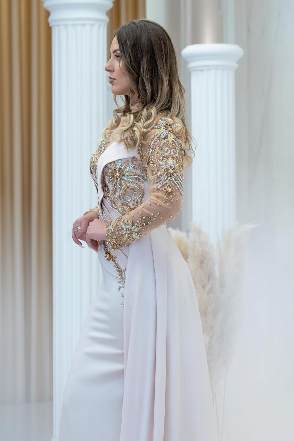 Elegant Long Sleeves Mermaid V-neck Satin Tulle Beading Evening Formal Dress
