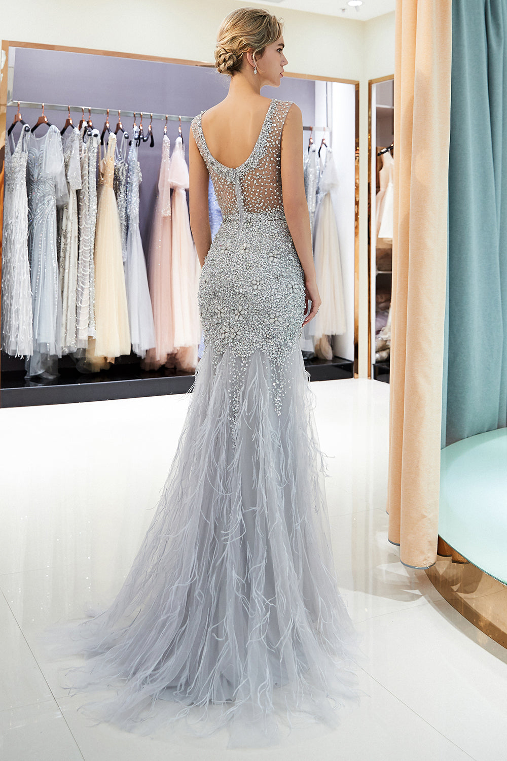 Long Sleeveless Mermaid Sequined Tulle Evening Dresses