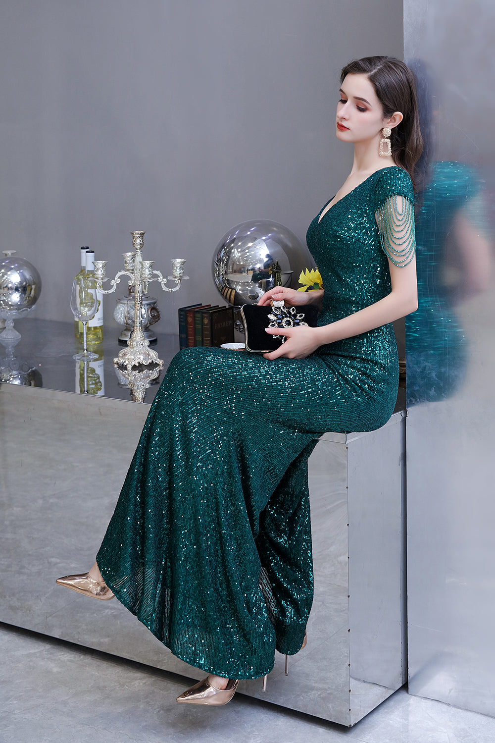 Elegant Mermaid Cap Sleeve Dark Green Sequins Long Formal Evening Dress