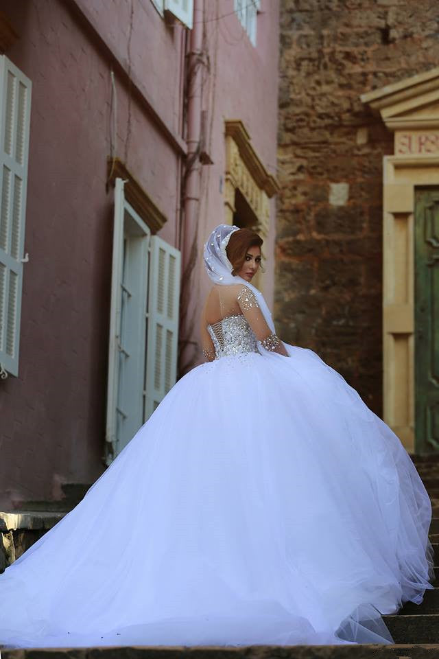 Luxury Long Sleeves Tulle Beading Ball Gown Wedding Dresses