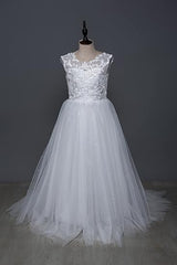 Cute Tulle Ivory Sleeveless Ball Gown Flower Girl Dresses