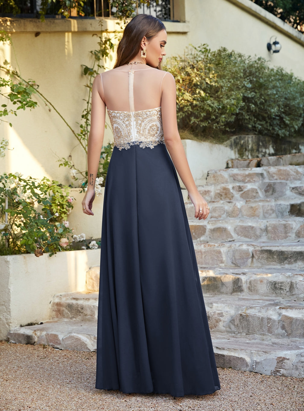 Gorgeous Long A-line Chiffon Lace Sleeveless Formal Evening Dresses