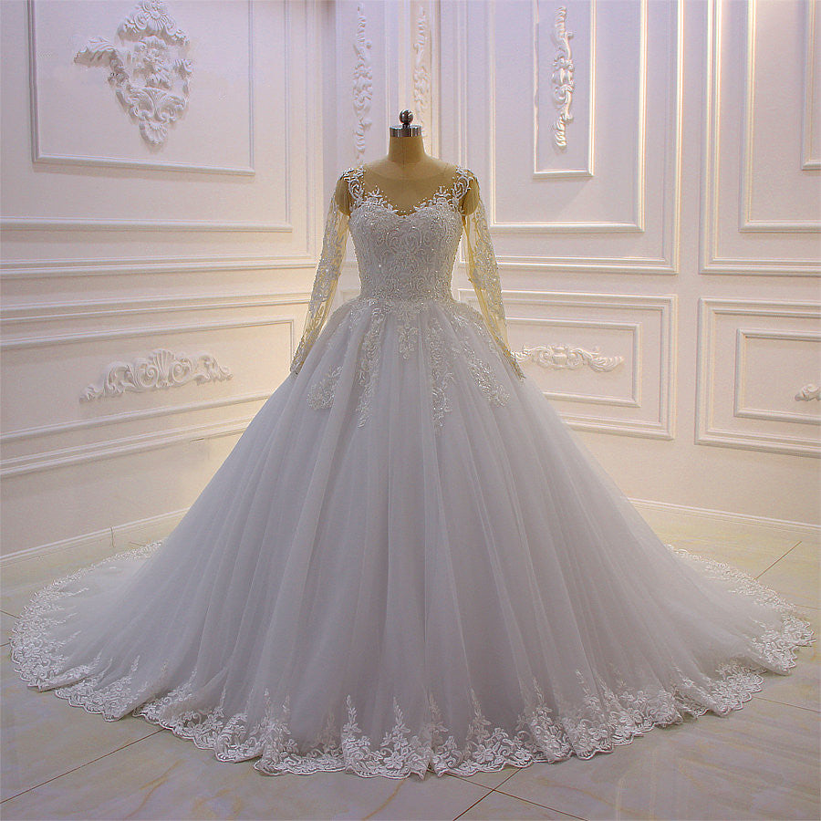 Gorgeous Bateau Long Sleeve Tulle Appliques Lace Ball Gown Wedding Dress