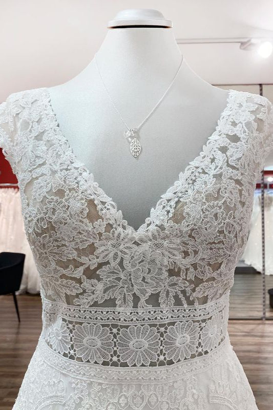 Simple Long A-line V-neck Tulle Wedding Dress with Appliques Lace